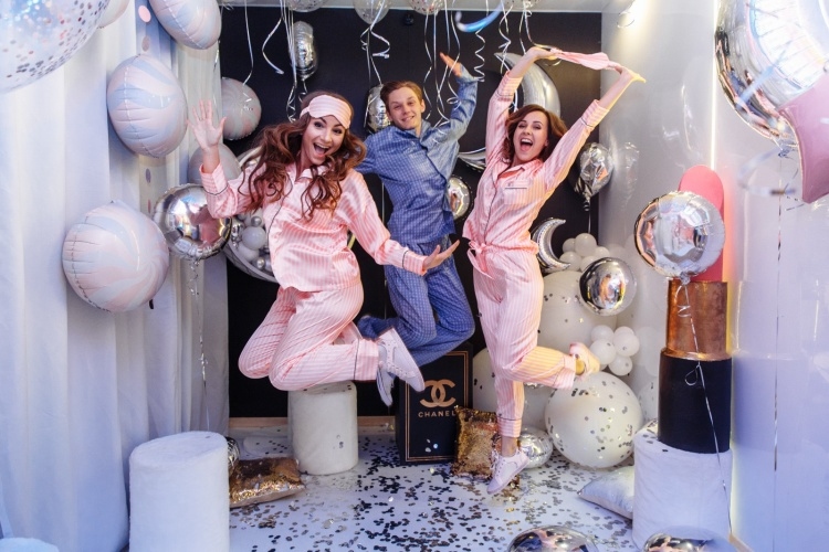 Тематические вечеринки в любом стиле под ключ в Москве