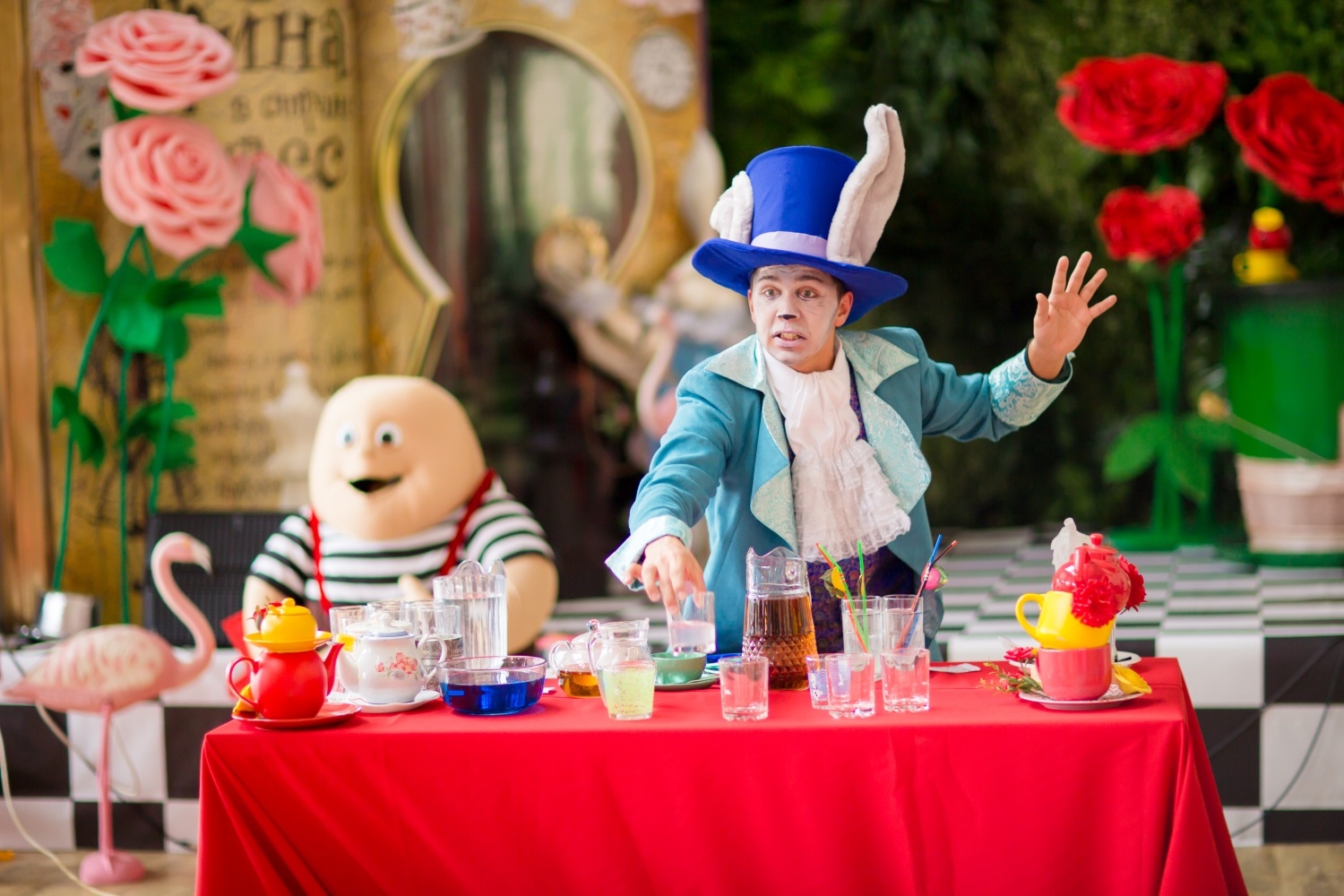 Шоу-программа на день рождения и другой праздник в Москве и области