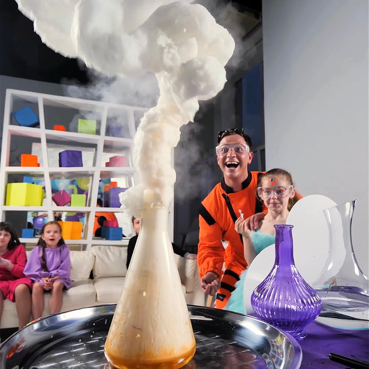 Шоу-программа на день рождения и другой праздник в Москве и области