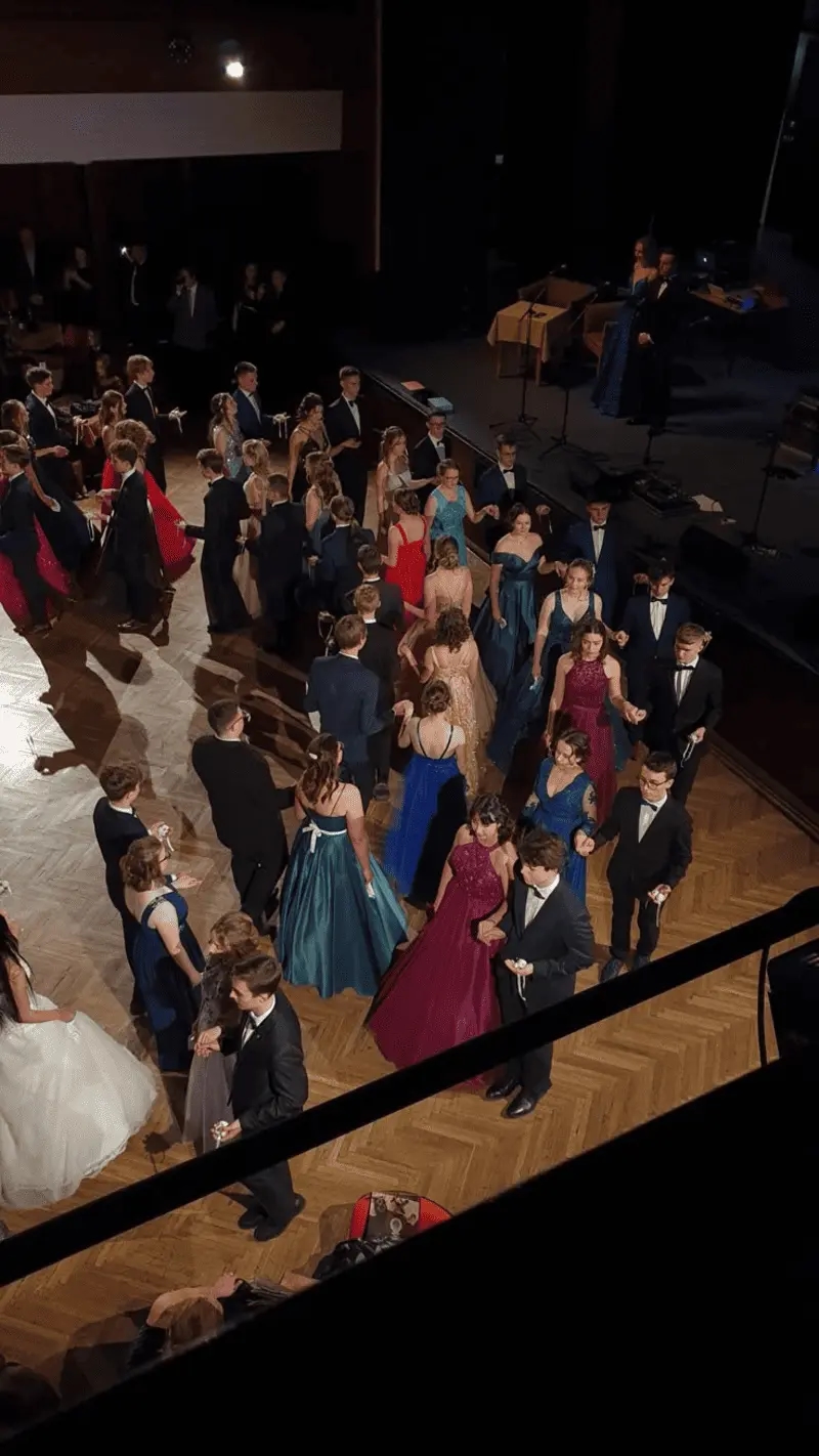 Выпускной балл Выпускной балл