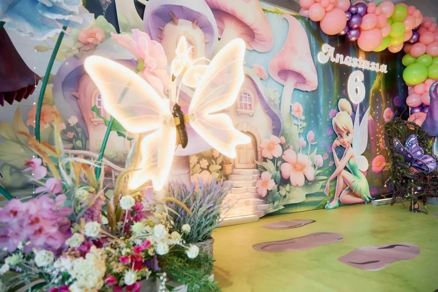 Фотозона для дня рождения девочки Фотозона для дня рождения девочки